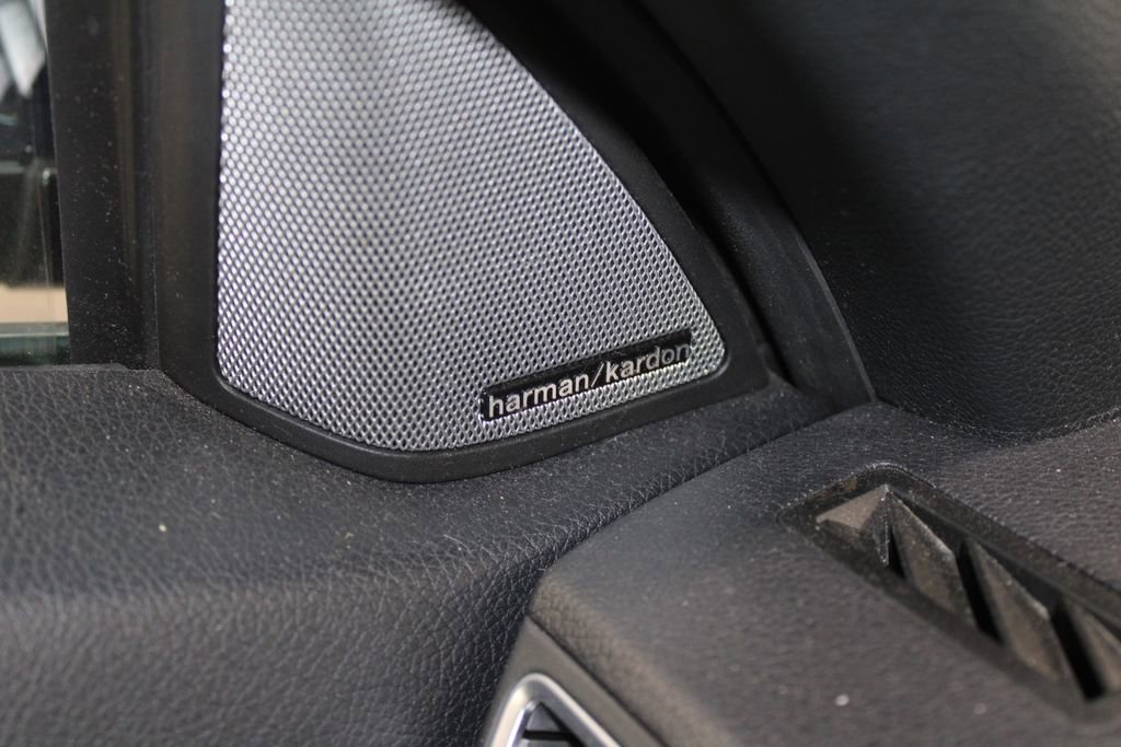 Used 2016 Mercedes-Benz E 400 Cabriolet image 19