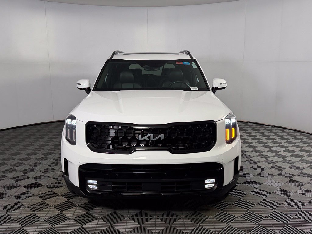 Used 2024 Kia Telluride SX Prestige X-Pro AWD/4WD image 3
