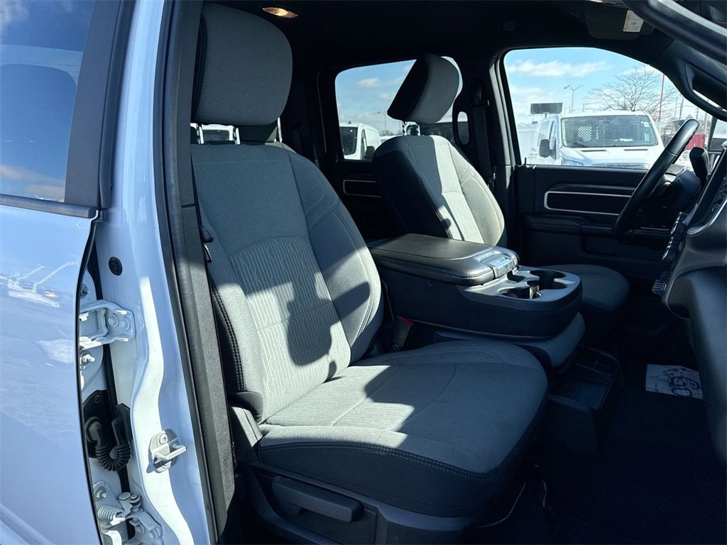 Used 2024 RAM 2500 Big Horn w/ Off Road Package image 24