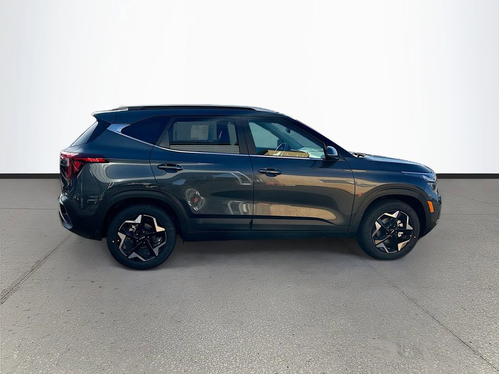 New 2026 Kia Seltos EX FWD image 8