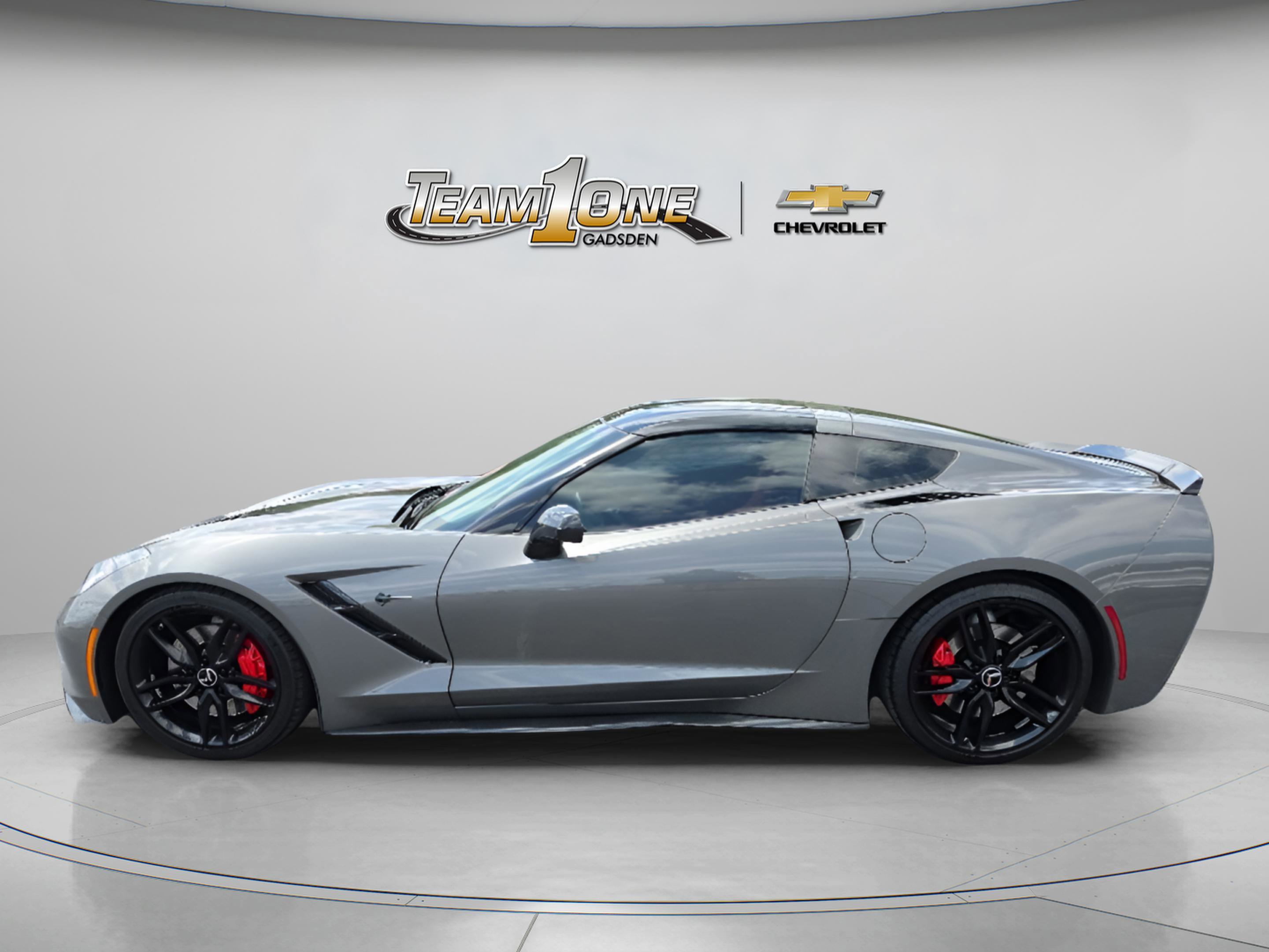 Used 2015 Chevrolet Corvette Stingray Coupe w/ 2LT Preferred Equipment Group RWD image 5