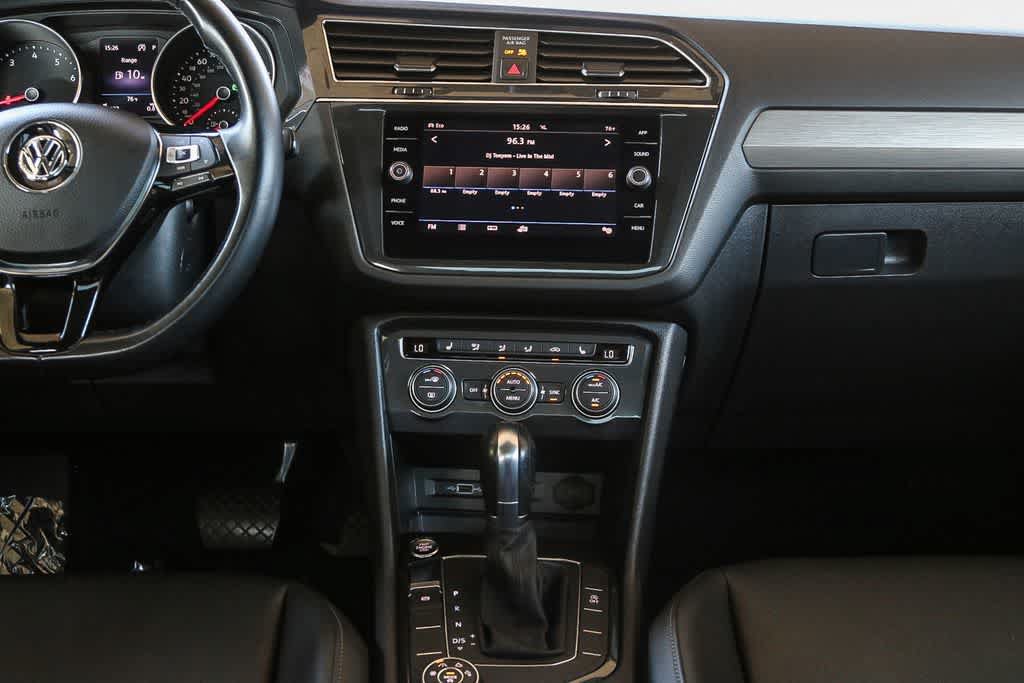 Used 2019 Volkswagen Tiguan SE w/ Panoramic Sunroof Package AWD/4WD image 14