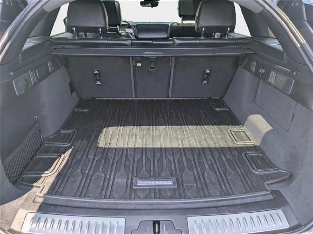 Certified 2025 Land Rover Range Rover Velar S image 6