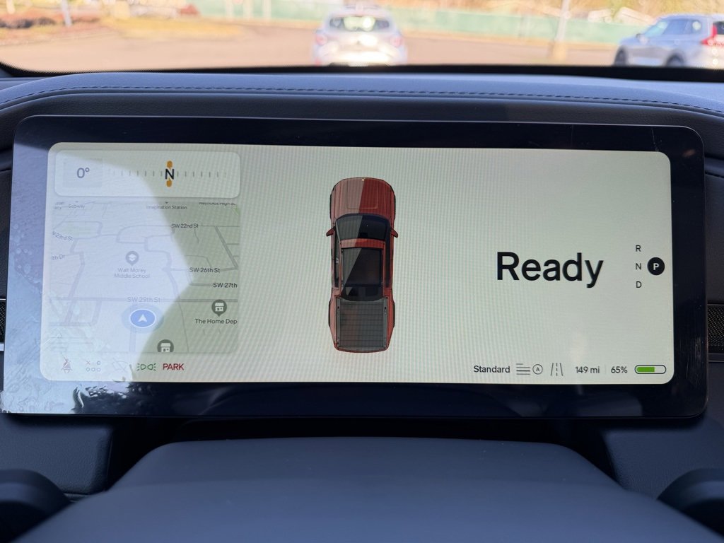 Used 2025 Rivian R1T Adventure image 22