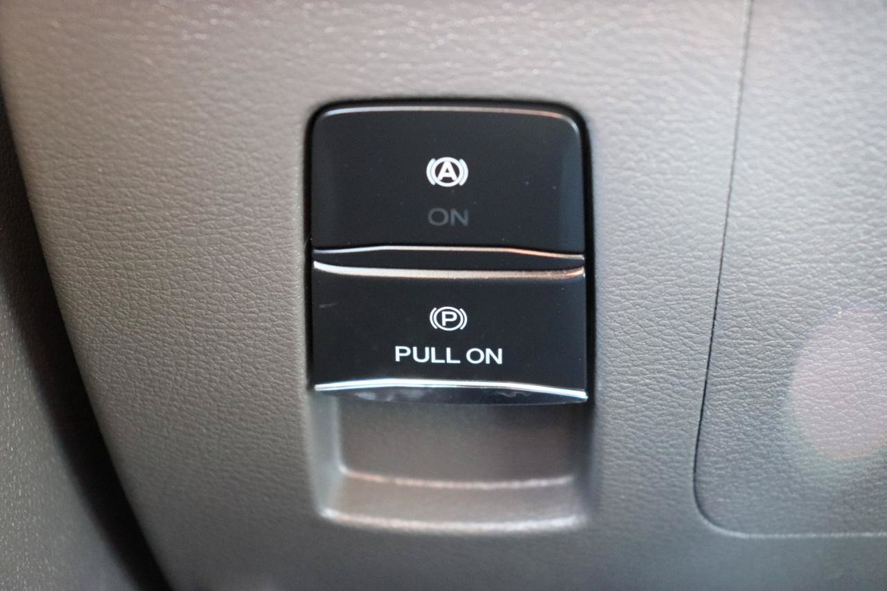 Used 2026 Ford Transit 350 XLT RWD image 40
