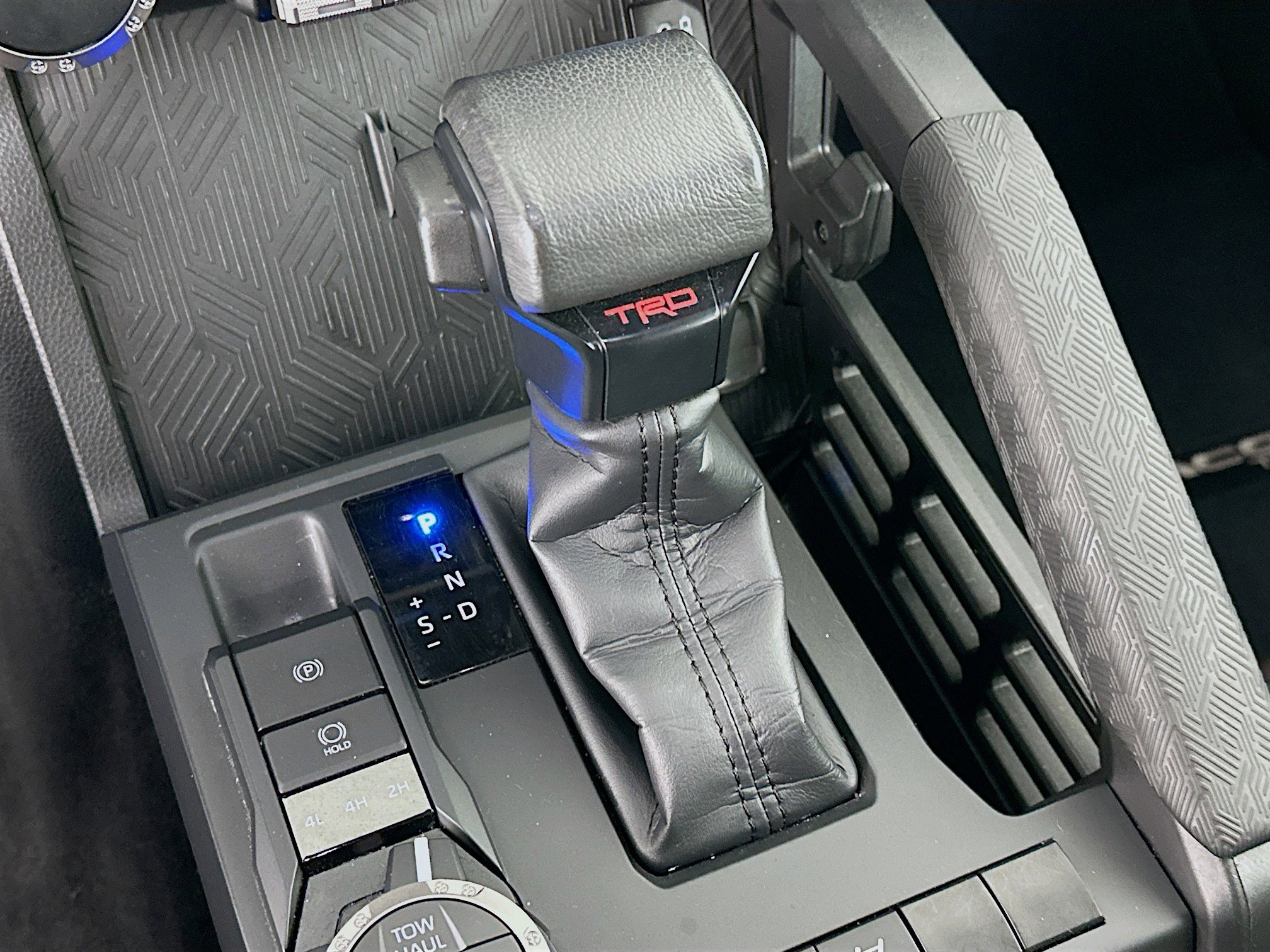 Used 2025 Toyota Tacoma TRD Off-Road image 24