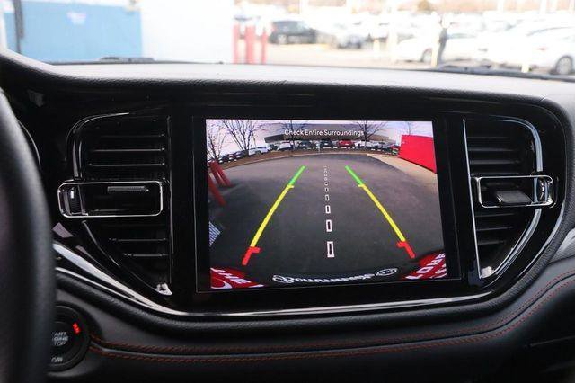 Used 2025 Dodge Durango GT image 19