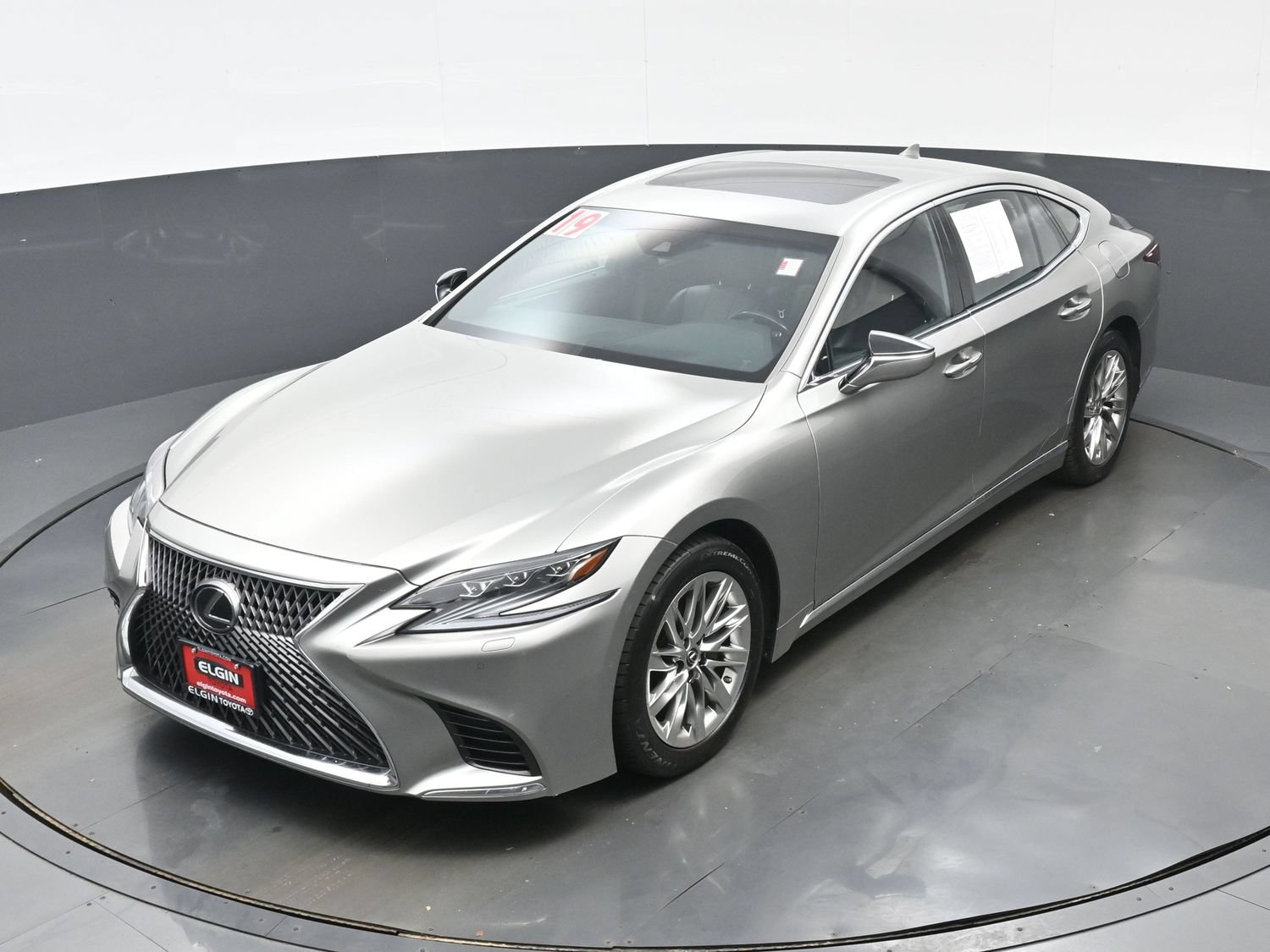Used 2019 Lexus LS 500 AWD w/ Accessory Package (Z2) image 38