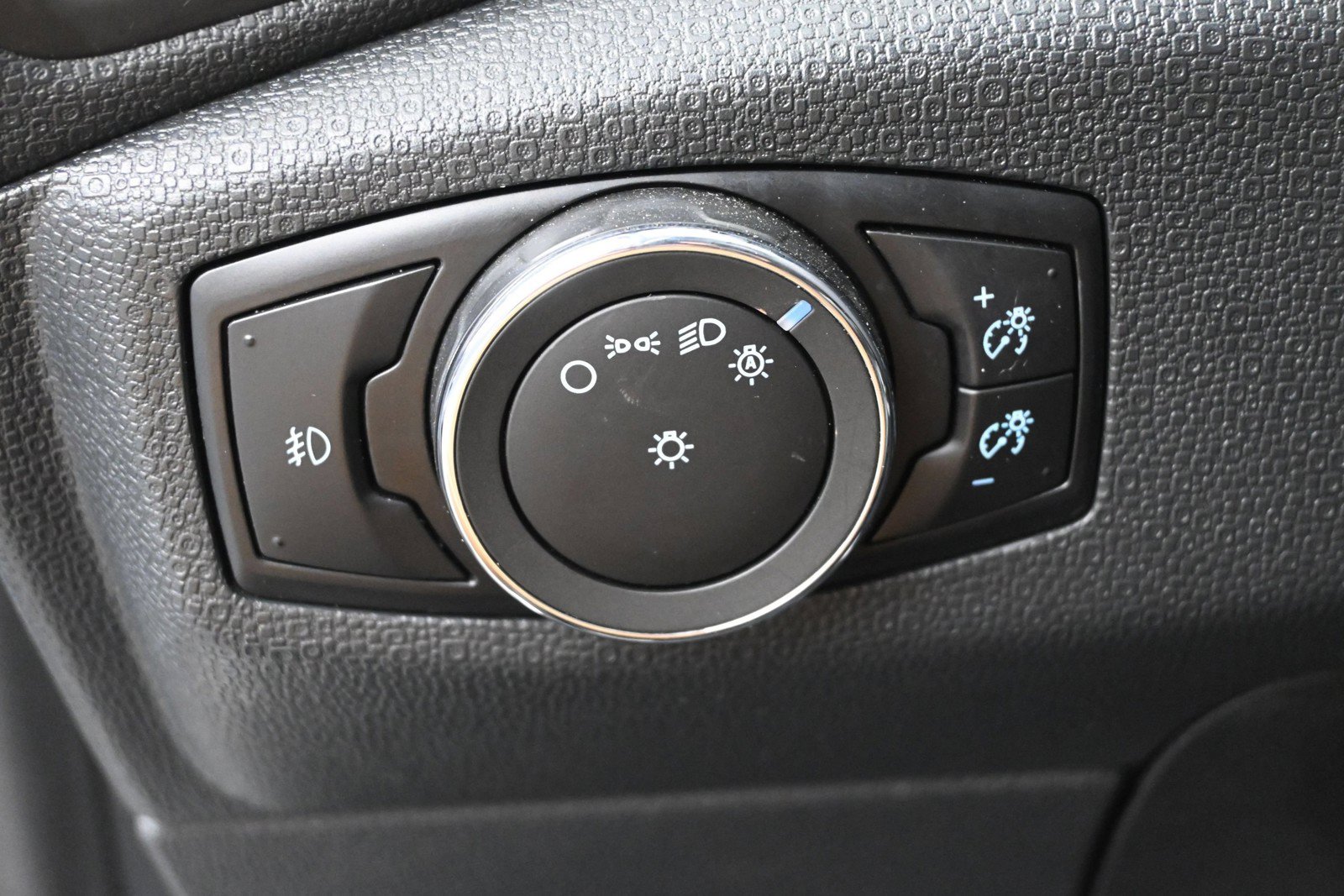 Used 2021 Ford EcoSport Titanium FWD image 12