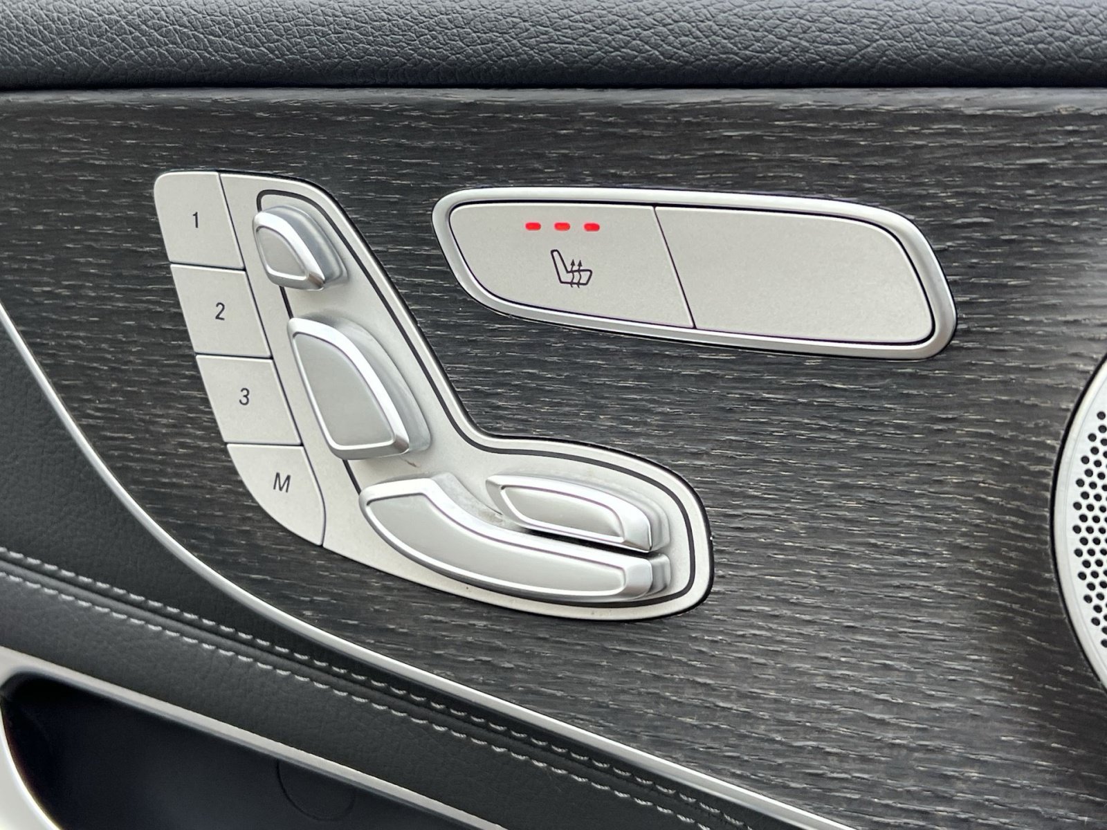 Used 2019 Mercedes-Benz C 300 Coupe image 39