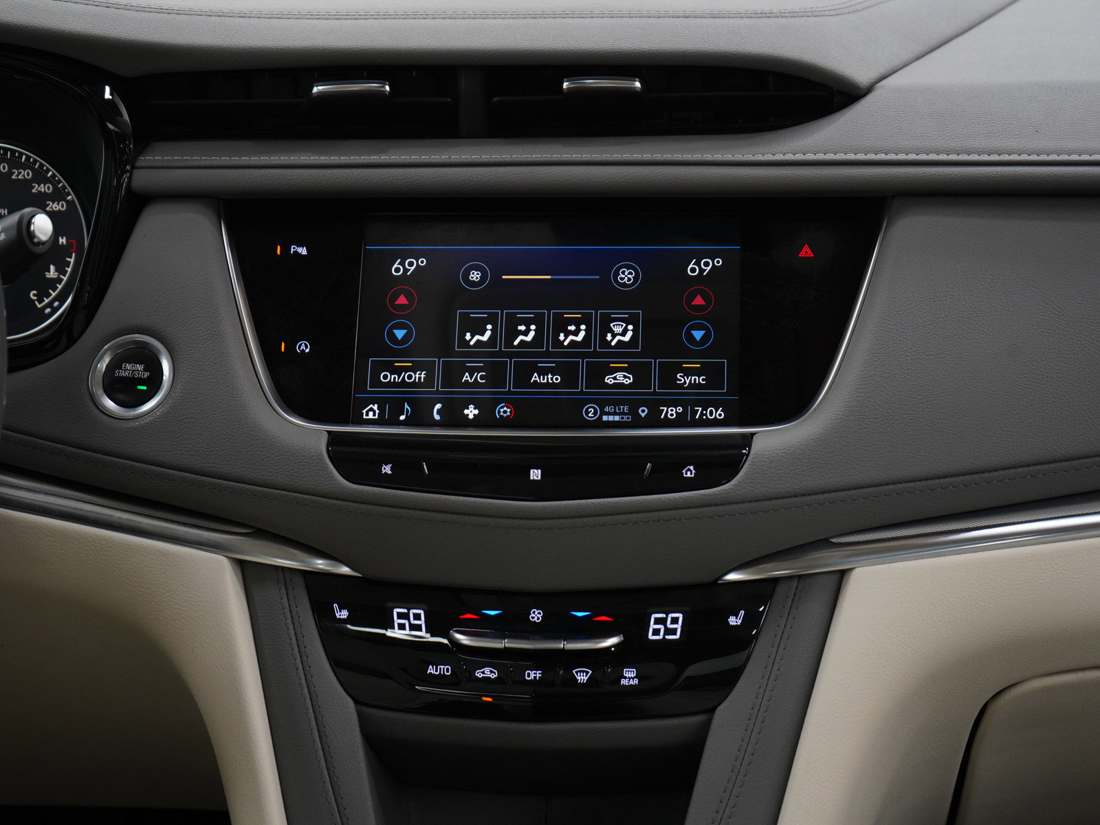 Used 2021 Cadillac XT5 Premium Luxury image 16