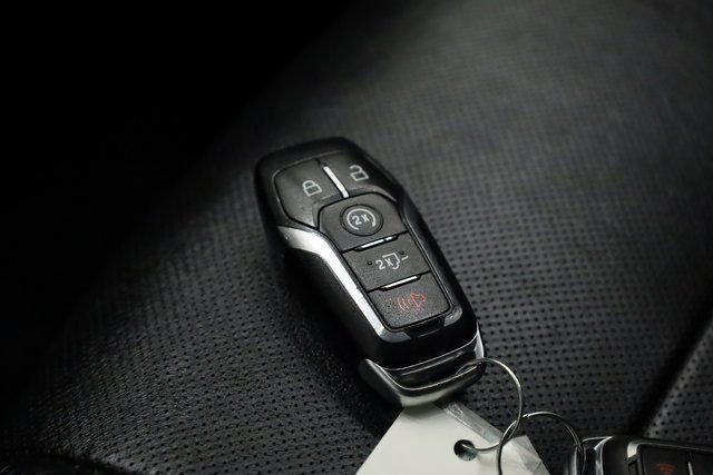 Used 2015 Ford F150 Lariat w/ Equipment Group 502A Luxury image 32