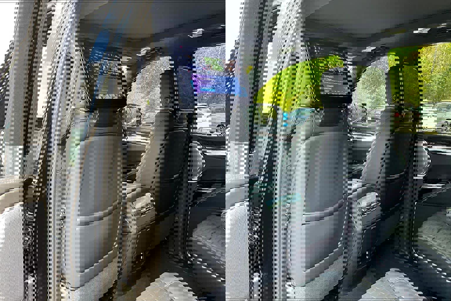 Used 2025 Cadillac Escalade ESV Sport Platinum image 22