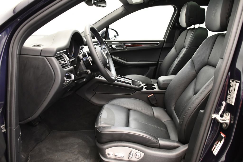 Used 2023 Porsche Macan S image 5