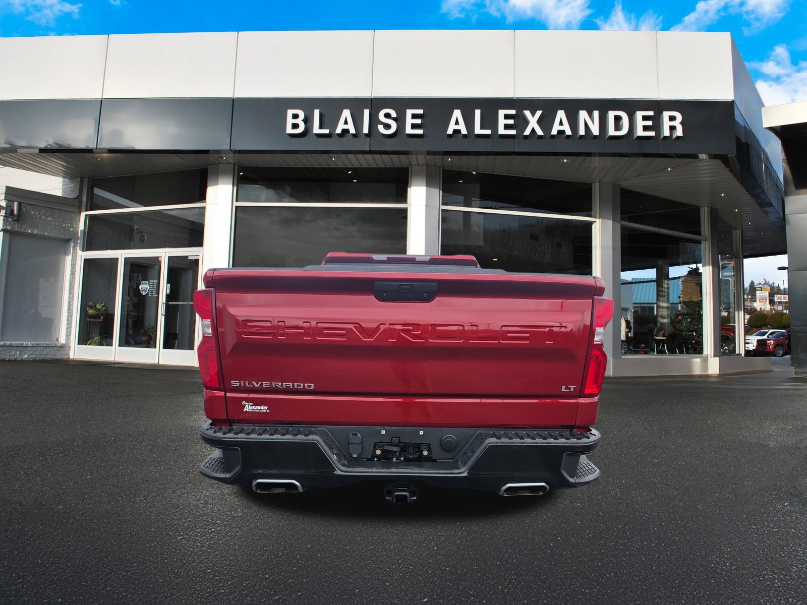 Used 2021 Chevrolet Silverado 1500 LT Trail Boss image 6