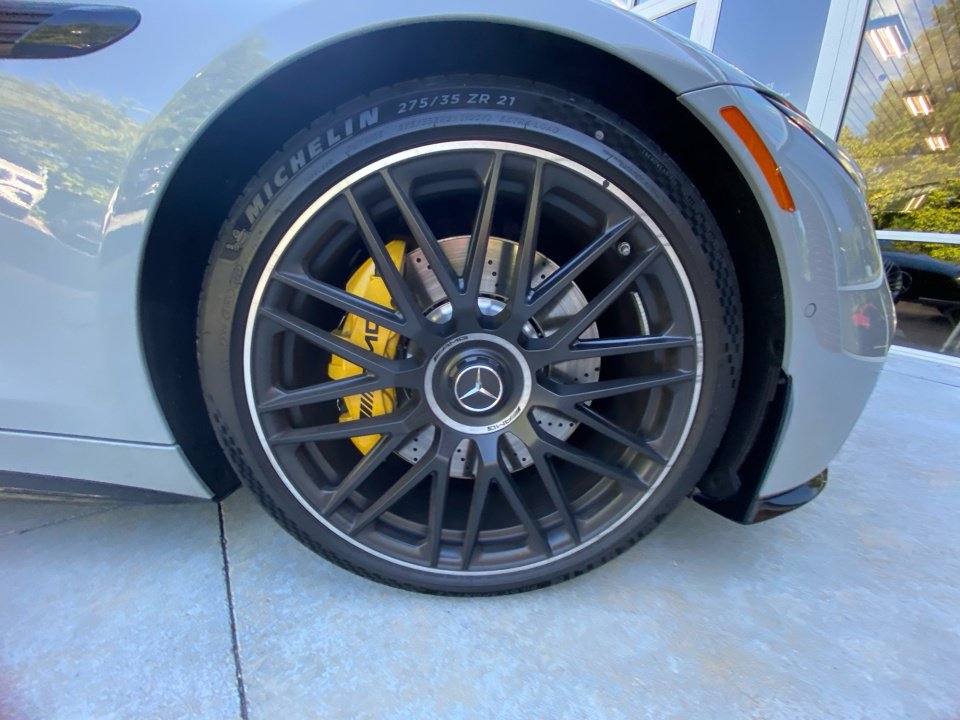 Certified 2022 Mercedes-Benz SL 63 AMG 4MATIC w/ AMG Aerodynamic Package image 25