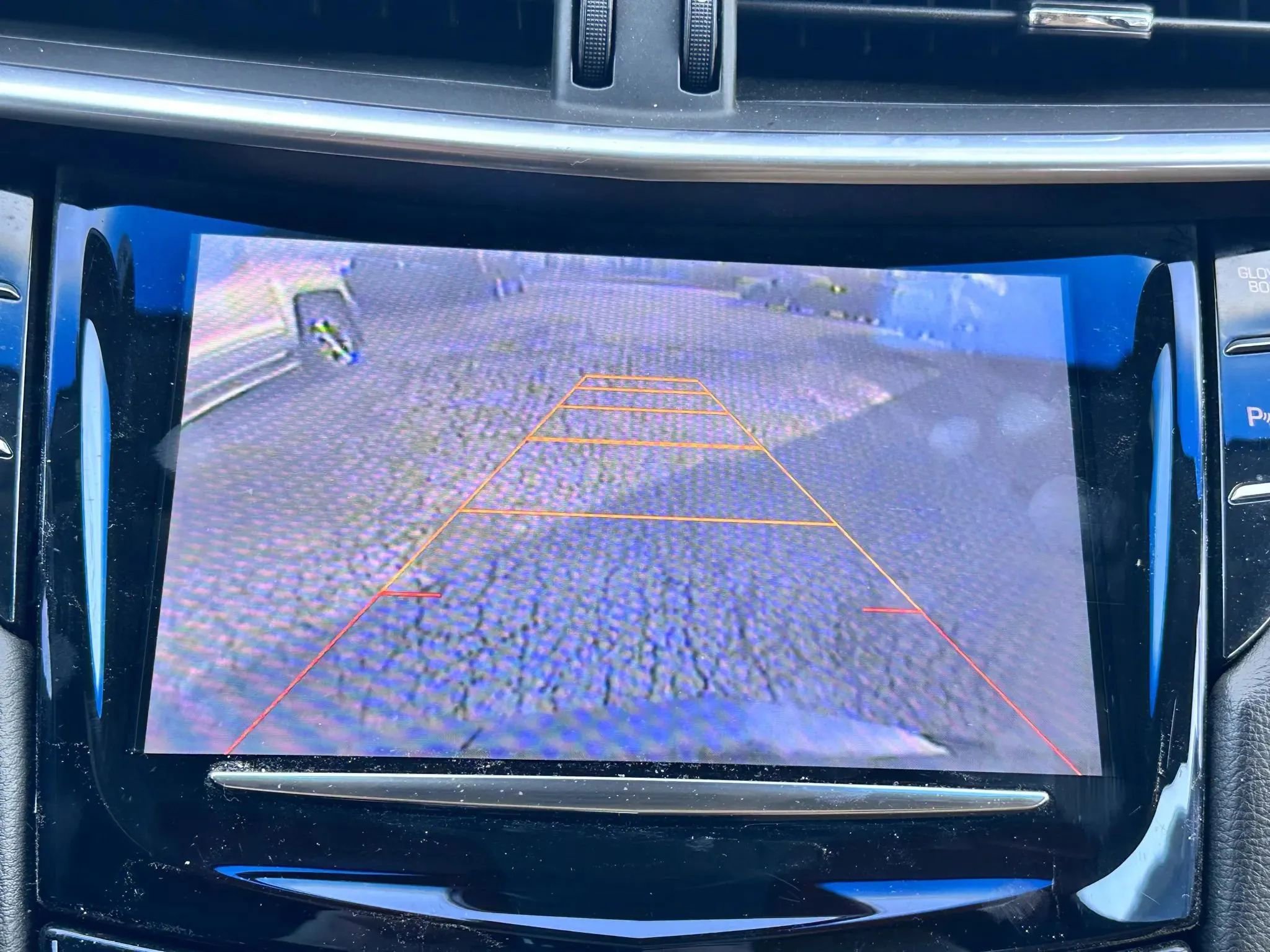 Used 2013 Cadillac XTS Premium image 18