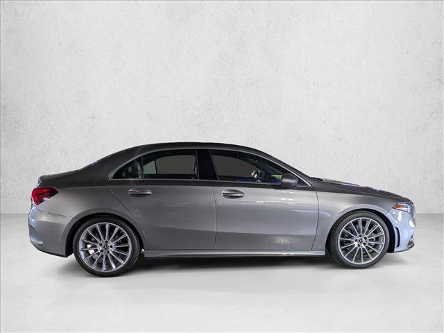 Used 2022 Mercedes-Benz A 220 4MATIC w/ AMG Line image 4