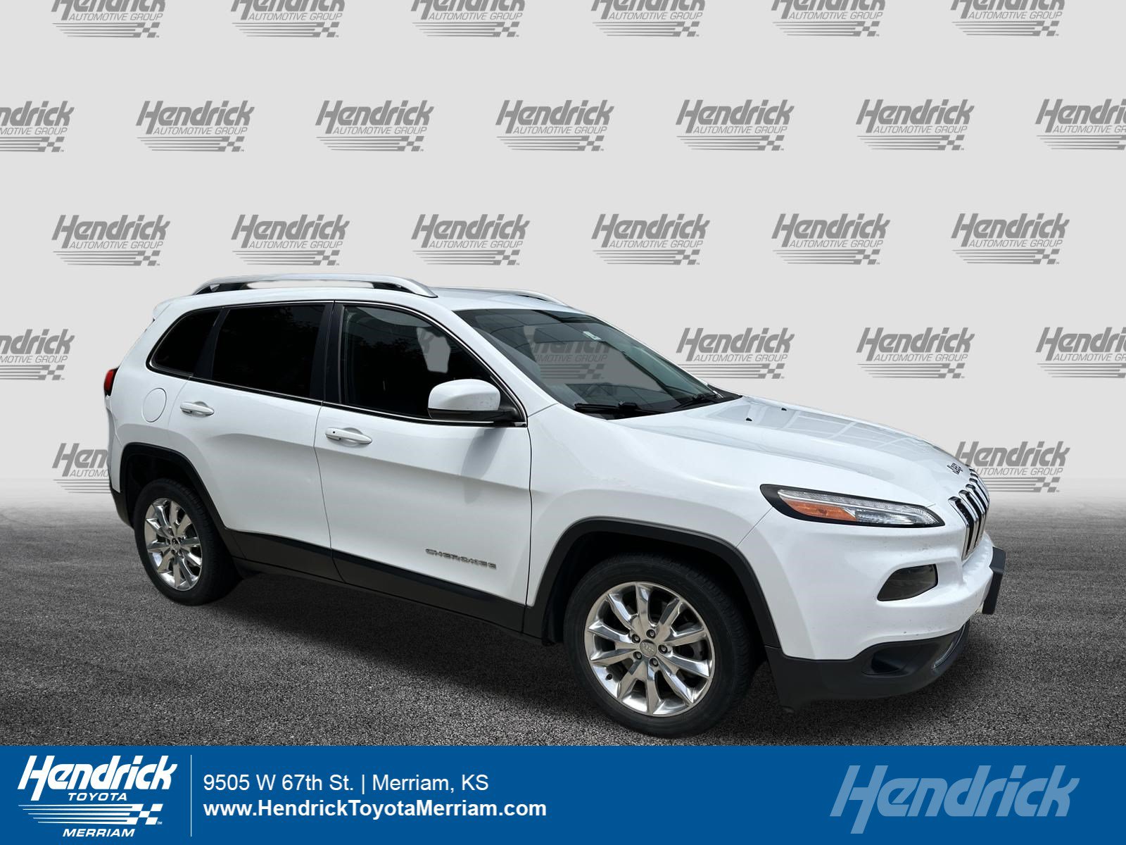 Used 2017 Jeep Cherokee Limited w/ Luxury Group FWD video 1