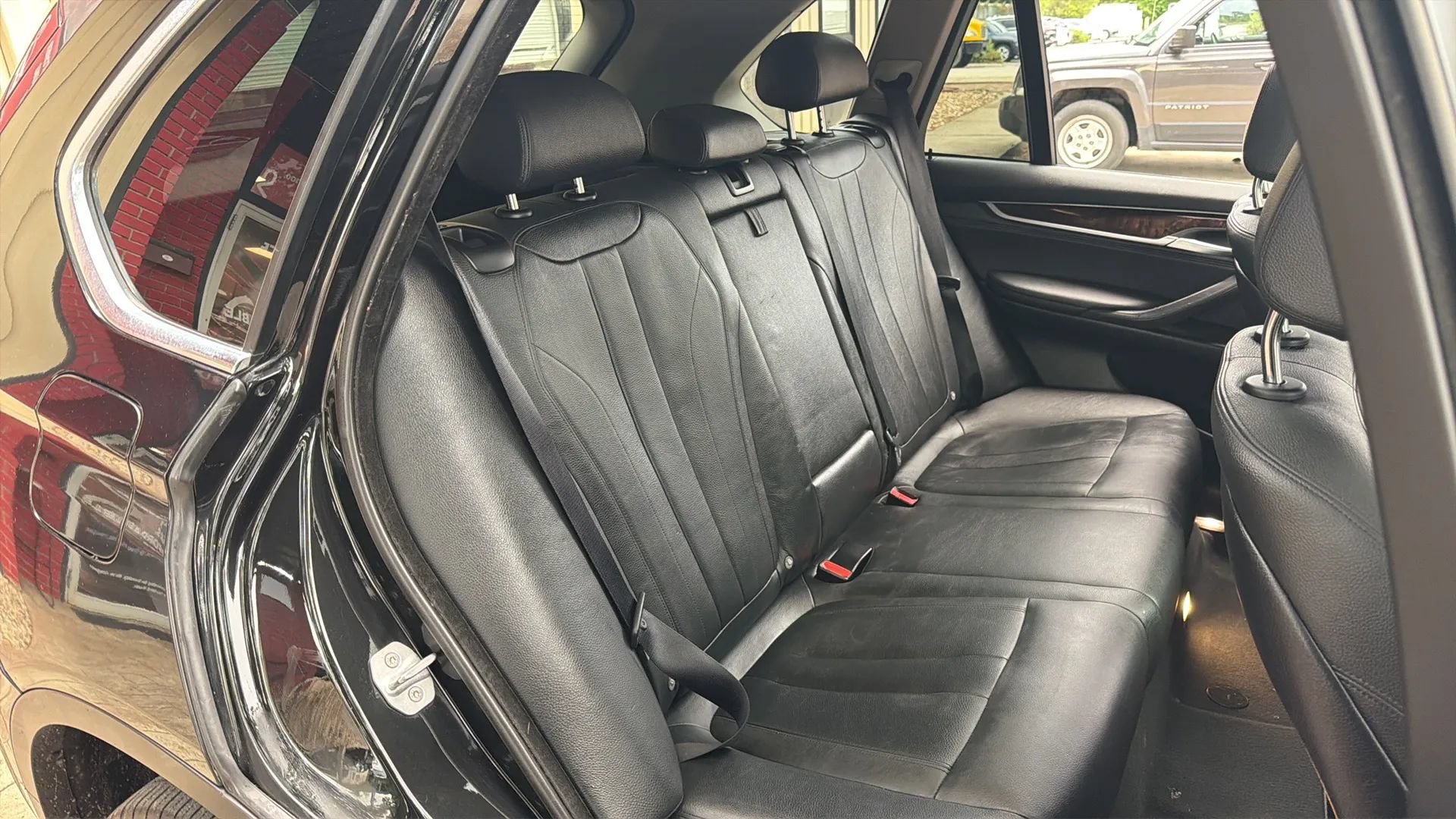 Used 2016 BMW X5 xDrive35i w/ Premium Package AWD/4WD image 22