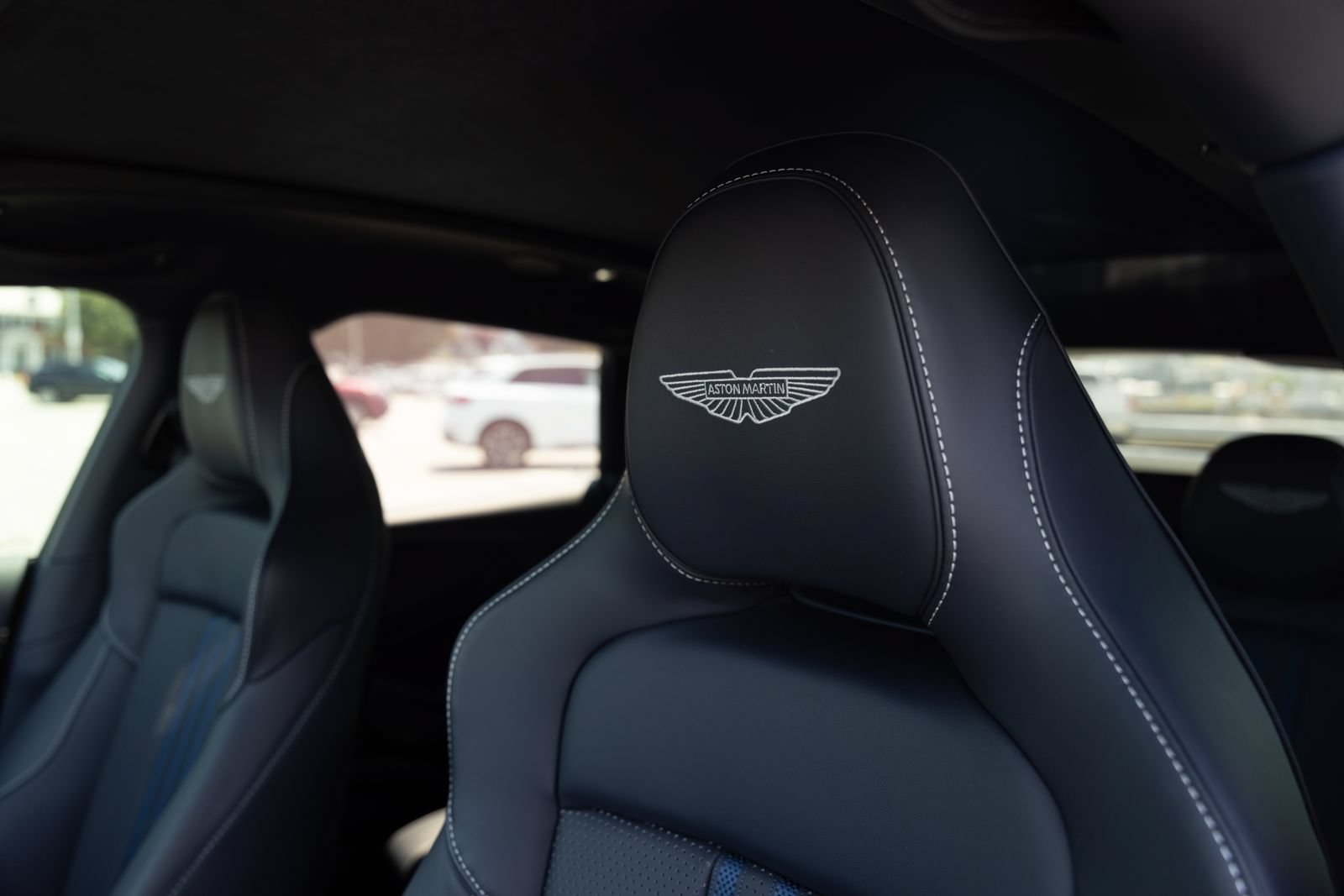 Used 2025 Aston Martin DBX 707 AWD/4WD image 19