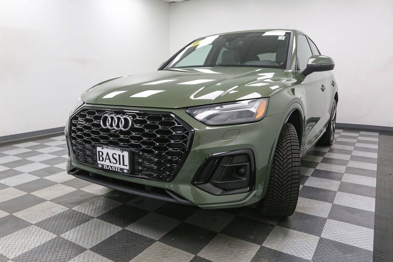 Used 2022 Audi Q5 2.0T Prestige w/ Prestige Package AWD/4WD image 4