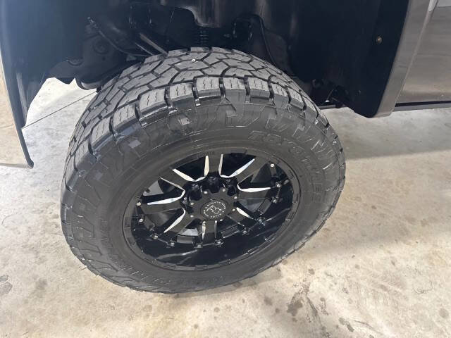 Used 2007 Chevrolet Silverado 2500 LT w/ 1LT Convenience Package image 19