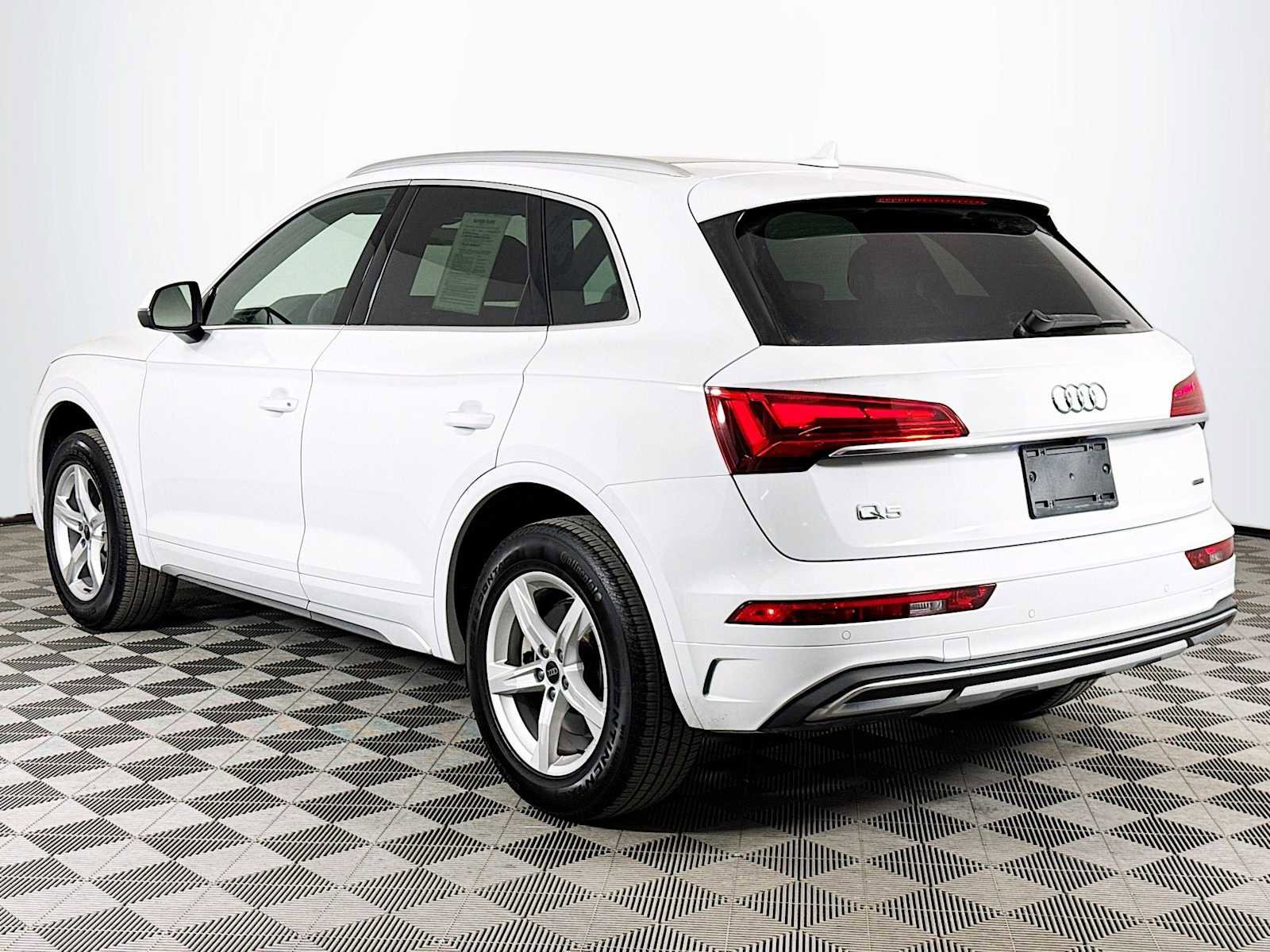 Used 2024 Audi Q5 2.0T Premium image 7