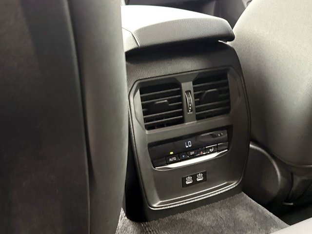 Used 2026 BMW M440i w/ Premium Package RWD image 14