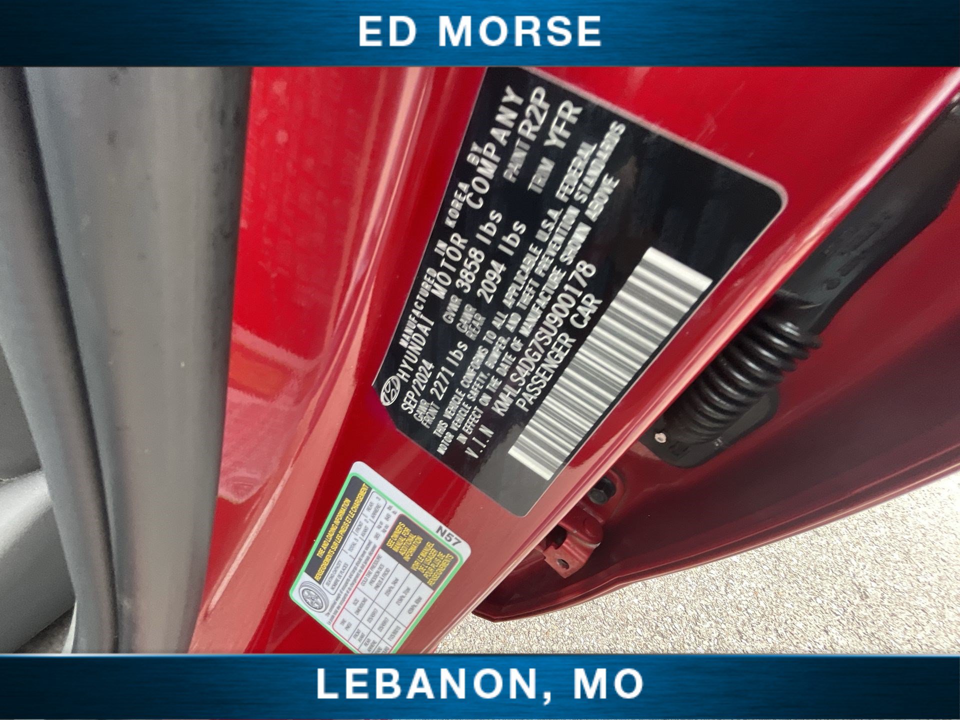Used 2025 Hyundai Elantra SEL FWD image 32