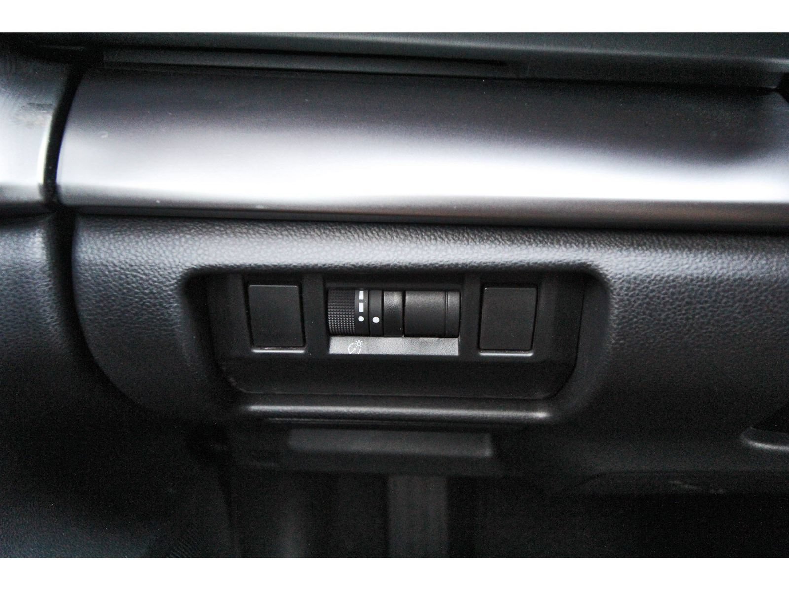 Certified 2025 Subaru Impreza 2.0i AWD/4WD image 19