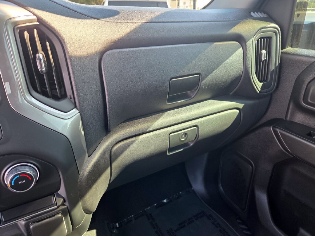 Used 2024 Chevrolet Silverado 2500 Custom w/ Custom Value Package AWD/4WD image 28