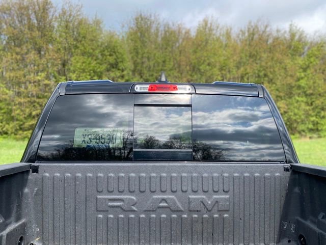 Used 2022 RAM 1500 Big Horn AWD/4WD image 17
