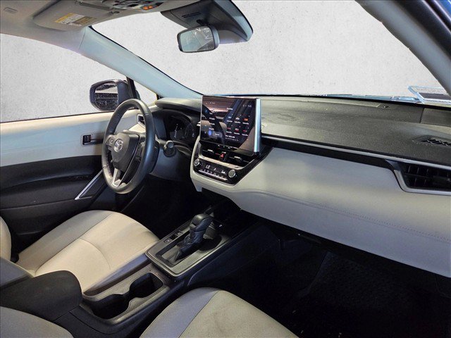 Certified 2026 Toyota Corolla Cross LE w/ Moonroof Package AWD/4WD image 18