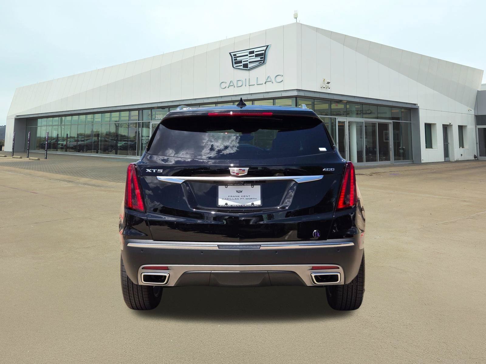 New 2026 Cadillac XT5 Premium Luxury w/ Driver Assist Package FWD image 5