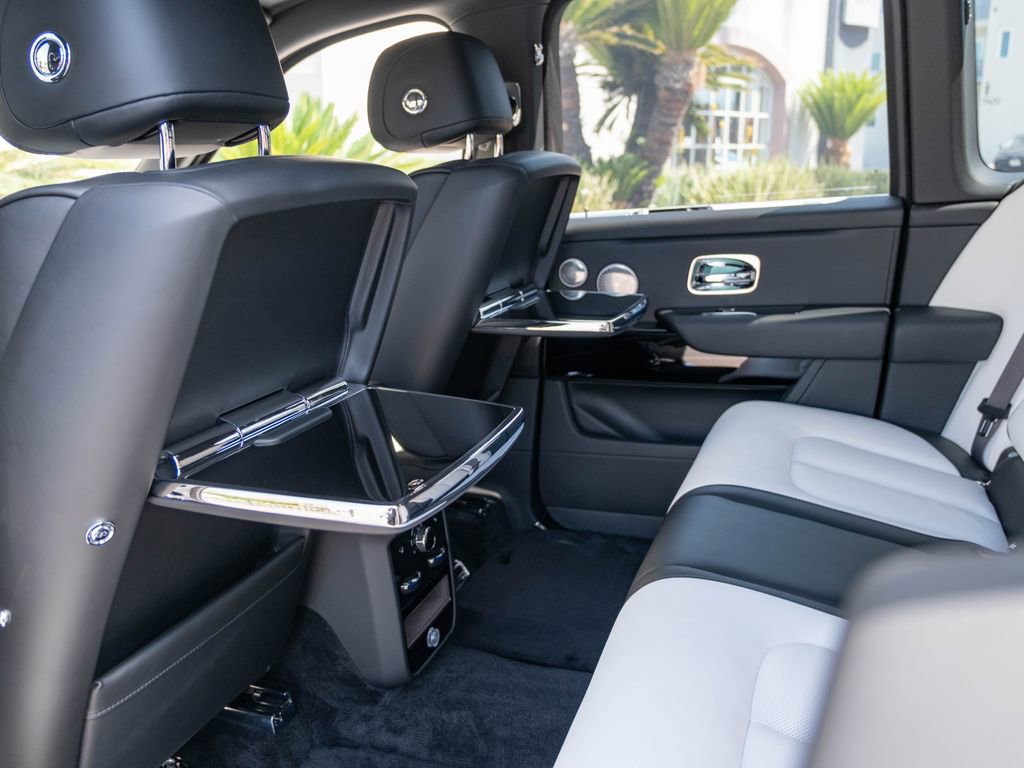 New 2026 Rolls-Royce Cullinan image 31
