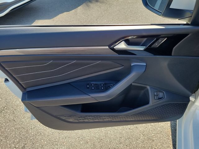 Used 2023 Volkswagen Jetta SEL FWD image 13