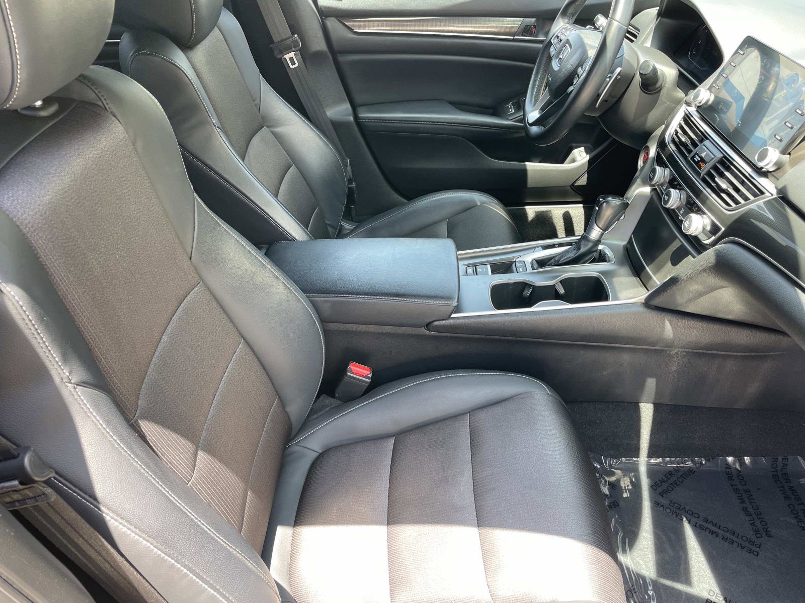 Used 2018 Honda Accord Sport image 20