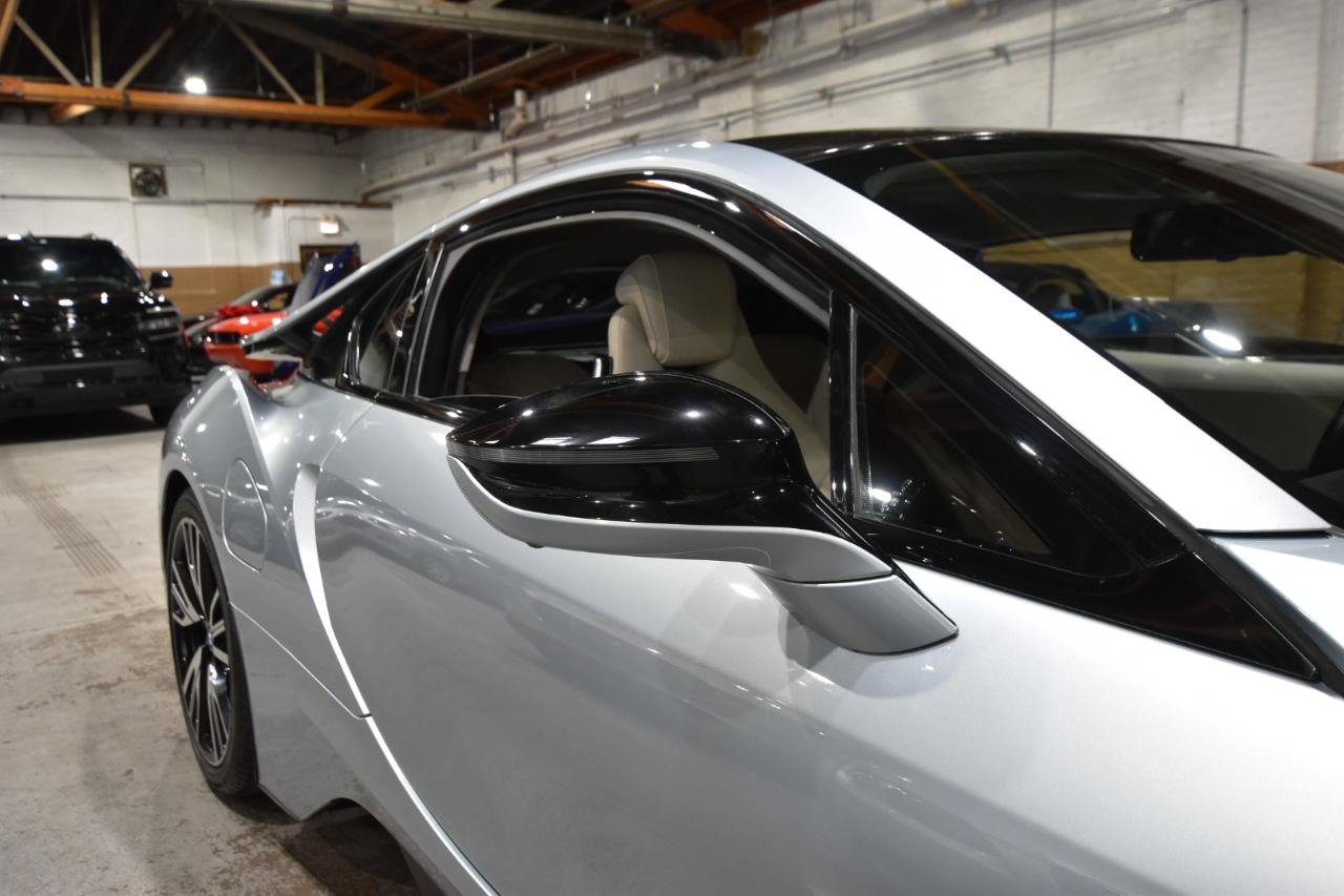 Used 2016 BMW i8 AWD/4WD image 42