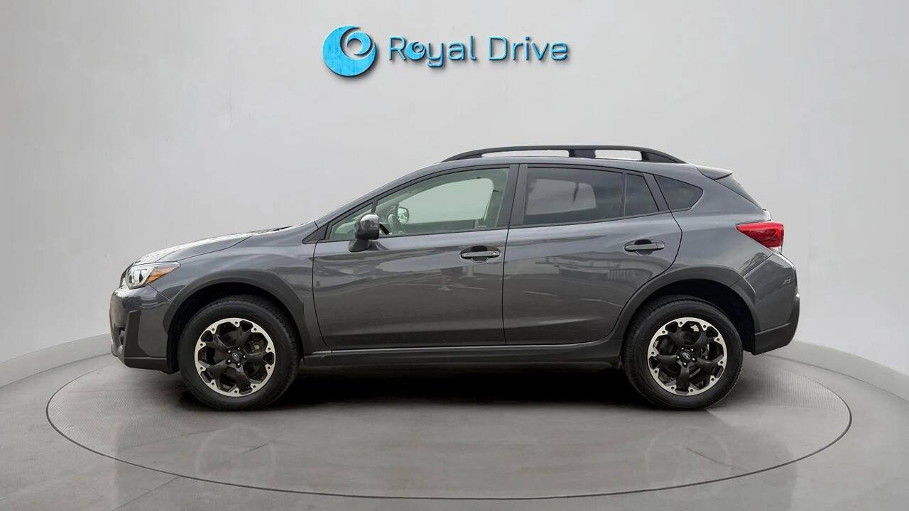 Used 2023 Subaru Crosstrek 2.0i Premium AWD/4WD image 2