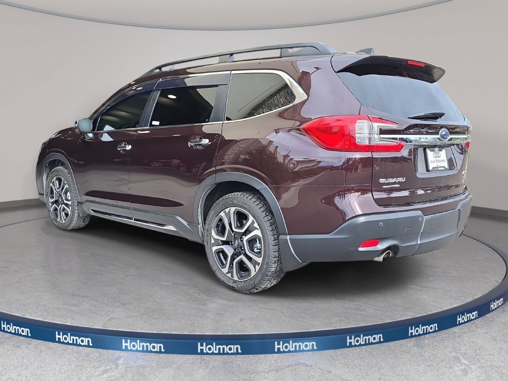 Used 2023 Subaru Ascent Touring AWD/4WD image 8