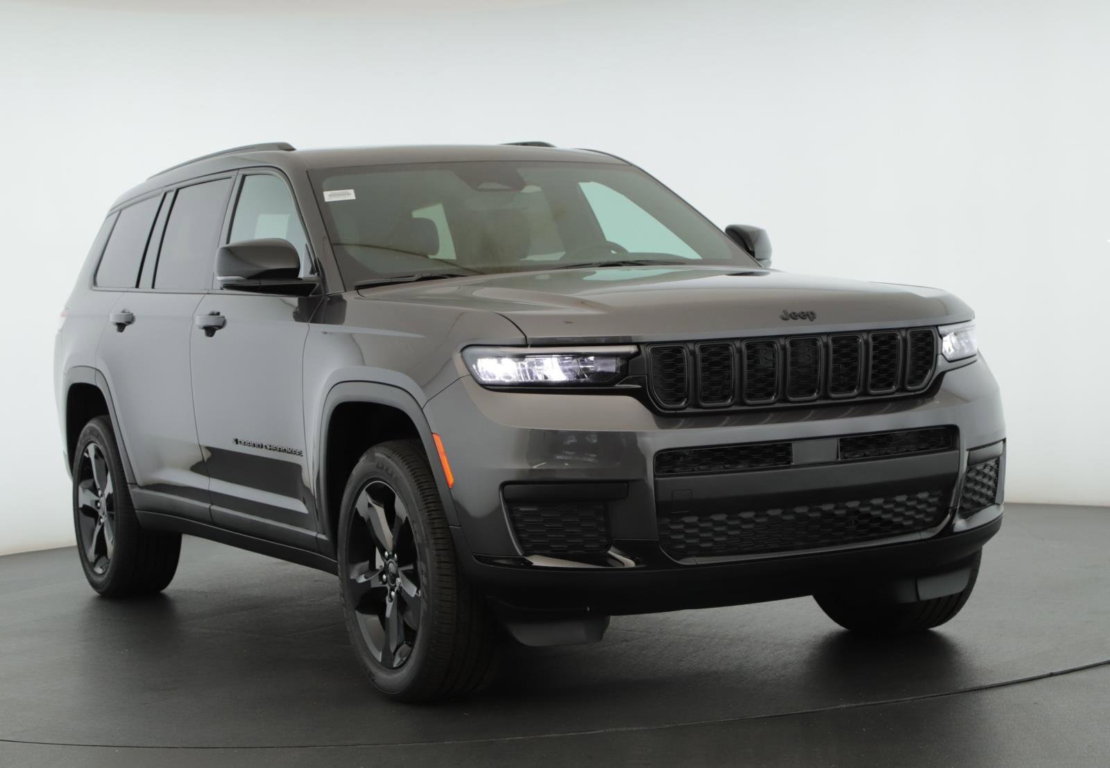 New 2025 Jeep Grand Cherokee L Altitude