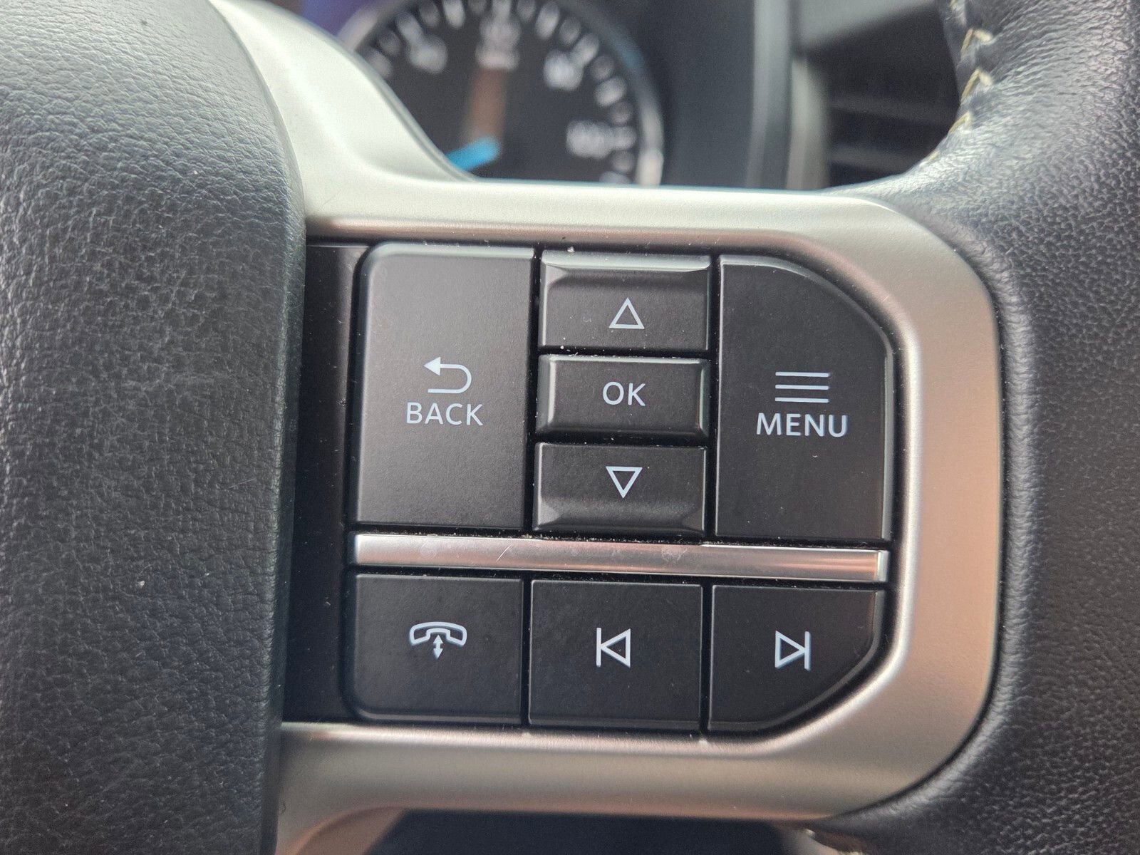 Used 2024 Ford Expedition Max XLT image 29