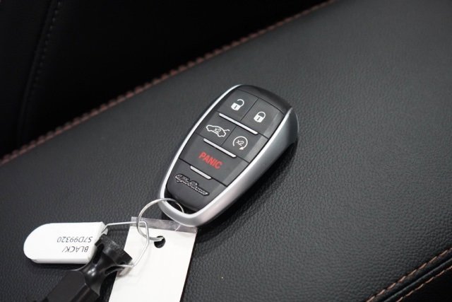 New 2025 Alfa Romeo Stelvio Sprint image 37