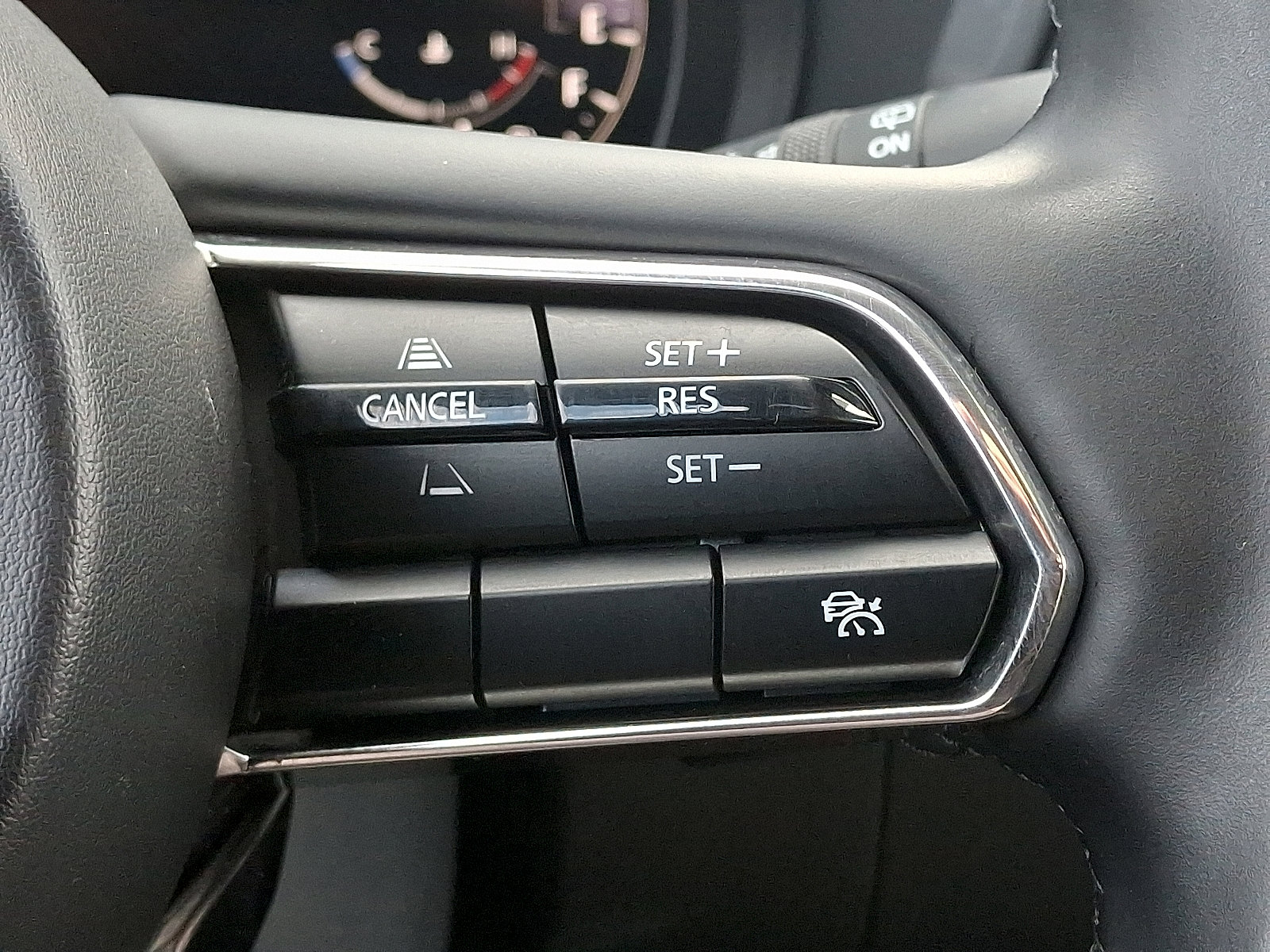 Certified 2024 MAZDA CX-90 Plug-In Hybrid w/ Premium Pkg image 25