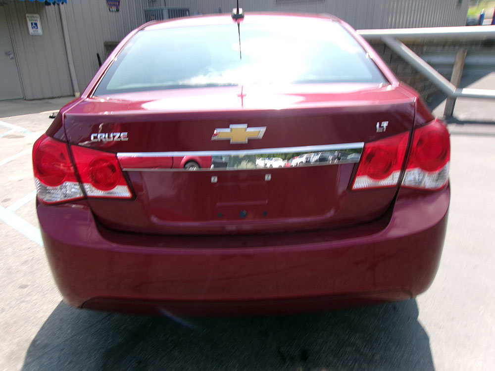 Used 2015 Chevrolet Cruze LT image 6