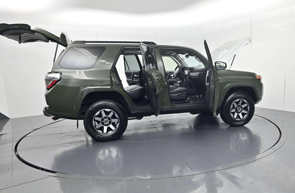 Used 2022 Toyota 4Runner TRD Off-Road Premium AWD/4WD image 66