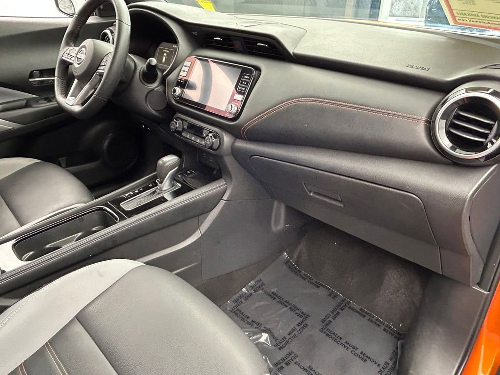 Used 2023 Nissan Kicks SR w/ SR Premium Package FWD image 48