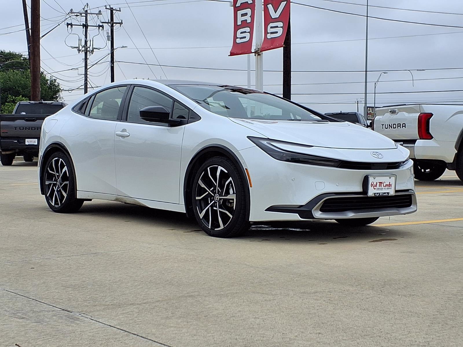 Used 2026 Toyota Prius Plug-In Hybrid w/ Limited Premium Package FWD image 3