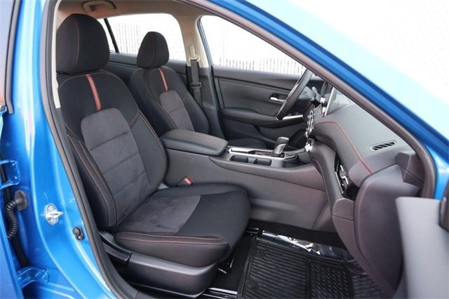 Certified 2025 Nissan Sentra SR image 24